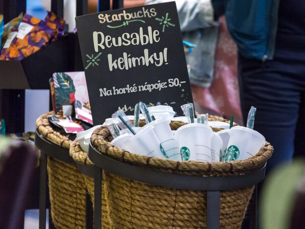 Kelímky ve Starbucks